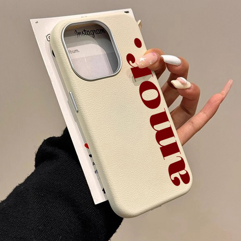 Phone Cases Drawing - 赤い芸術的な文字ライチ柄のiPhoneケース（iPhone 17、16 Pro Max、Air 15、14、13、12、11、XS、X、XR、7、8 Plus、16e、SE対応）ソフトカバー